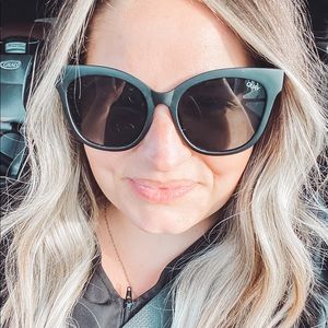 Meet your Posher, Heidi